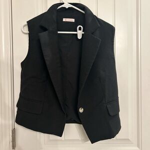Black Sleeveless Blazer Vest - Classic Tailored Style and matching shorts set